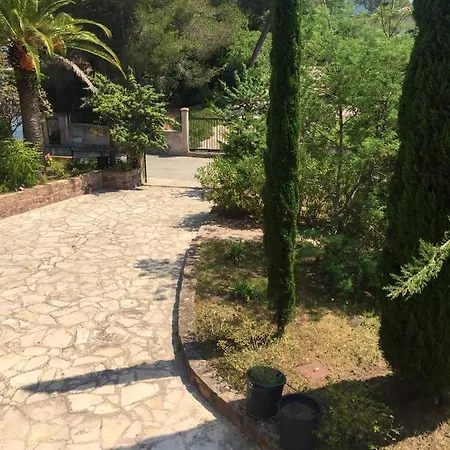 Apartment With One Bedroom In Raphael With Shared Pool And Wifi 100 M From The Beach